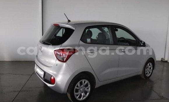 Acheter Occasion Voiture Hyundai i10 Gris à Ezulwini, Hhohho Acheter Occasion Voiture Hyundai i10 Gris à Ezulwini, Hhohho