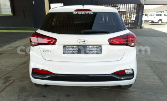 Acheter Occasion Voiture Hyundai i20 Blanc à Ezulwini, Hhohho Acheter Occasion Voiture Hyundai i20 Blanc à Ezulwini, Hhohho