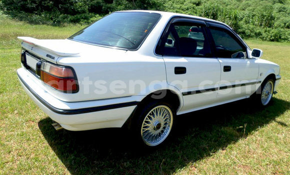 Buy Used Toyota Corolla White Car in Ezulwini in Hhohho Buy Used Toyota Corolla White Car in Ezulwini in Hhohho