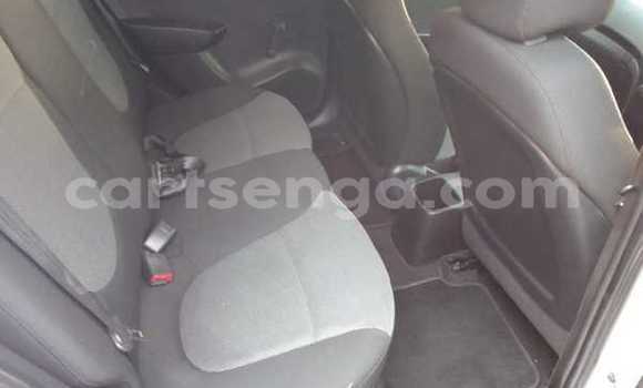 Acheter Occasion Voiture Hyundai Accent Gris à Hlatikulu, Shiselweni District Acheter Occasion Voiture Hyundai Accent Gris à Hlatikulu, Shiselweni District