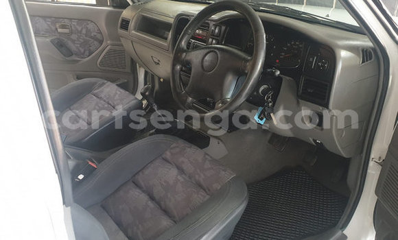 Acheter Occasion Voiture Isuzu KB Blanc à Bulembu, Hhohho Acheter Occasion Voiture Isuzu KB Blanc à Bulembu, Hhohho