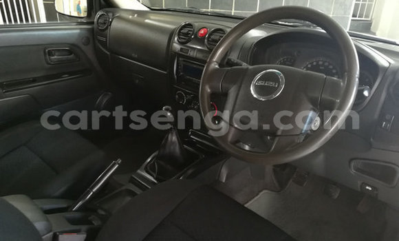 Acheter Occasion Voiture Isuzu KB Gris à Ezulwini, Hhohho Acheter Occasion Voiture Isuzu KB Gris à Ezulwini, Hhohho