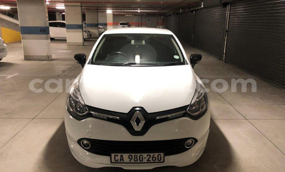 Buy Used Renault Clio White Car in Big Bend in Lubombo Buy Used Renault Clio White Car in Big Bend in Lubombo