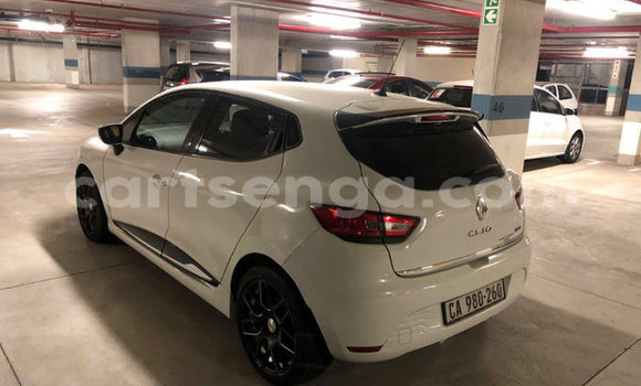 Buy Used Renault Clio White Car in Big Bend in Lubombo Buy Used Renault Clio White Car in Big Bend in Lubombo