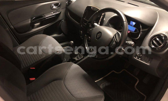 Buy Used Renault Clio White Car in Big Bend in Lubombo Buy Used Renault Clio White Car in Big Bend in Lubombo