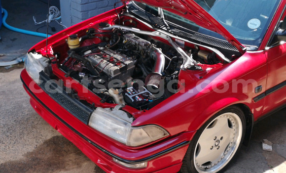 Nunua Ilio tumika Toyota Corolla Red Gari ndani ya Ezulwini nchini Hhohho Nunua Ilio tumika Toyota Corolla Red Gari ndani ya Ezulwini nchini Hhohho