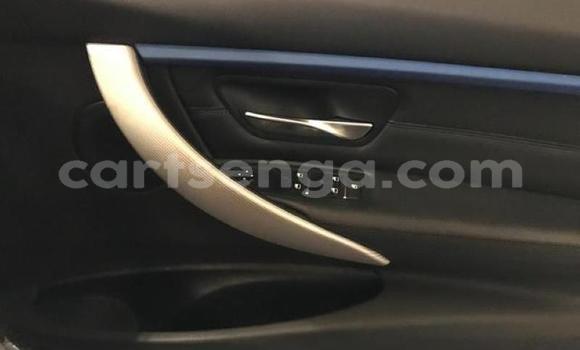 Nunua Ilio tumika BMW 3–Series White Gari ndani ya Manzini nchini Manzini Nunua Ilio tumika BMW 3–Series White Gari ndani ya Manzini nchini Manzini