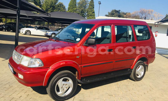 Nunua Ilio tumika Toyota 4Runner Red Gari ndani ya Hlatikulu nchini Wilaya ya Shiselweni Nunua Ilio tumika Toyota 4Runner Red Gari ndani ya Hlatikulu nchini Wilaya ya Shiselweni