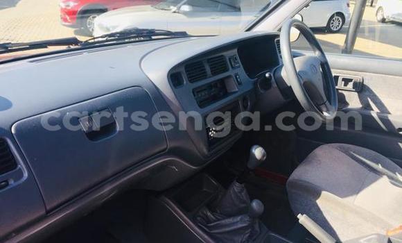 Nunua Ilio tumika Toyota 4Runner Red Gari ndani ya Hlatikulu nchini Wilaya ya Shiselweni Nunua Ilio tumika Toyota 4Runner Red Gari ndani ya Hlatikulu nchini Wilaya ya Shiselweni