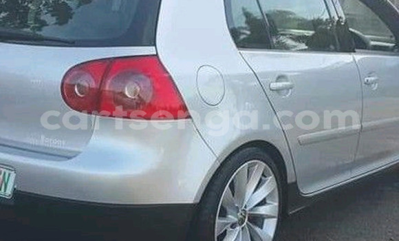 Nunua Ilio tumika Volkswagen Golf Silver Gari ndani ya Bulembu nchini Hhohho Nunua Ilio tumika Volkswagen Golf Silver Gari ndani ya Bulembu nchini Hhohho