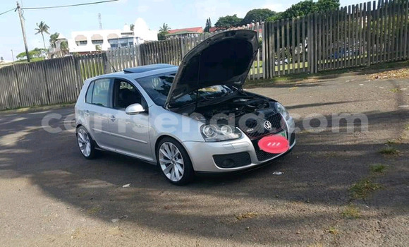Nunua Ilio tumika Volkswagen Golf Silver Gari ndani ya Bulembu nchini Hhohho Nunua Ilio tumika Volkswagen Golf Silver Gari ndani ya Bulembu nchini Hhohho