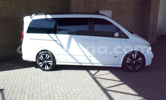 Nunua Ilio tumika Mercedes‒Benz Viano White Gari ndani ya Ezulwini nchini Hhohho Nunua Ilio tumika Mercedes‒Benz Viano White Gari ndani ya Ezulwini nchini Hhohho