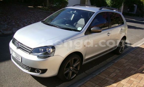 Acheter Occasion Voiture Volkswagen Polo Gris à Bulembu, Hhohho Acheter Occasion Voiture Volkswagen Polo Gris à Bulembu, Hhohho
