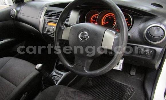 Buy Used Nissan Livina White Car in Import - Dubai in Hhohho Buy Used Nissan Livina White Car in Import - Dubai in Hhohho