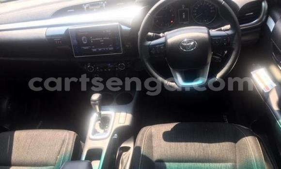 Buy Used Toyota Hilux Silver Car in Manzini in Manzini Buy Used Toyota Hilux Silver Car in Manzini in Manzini