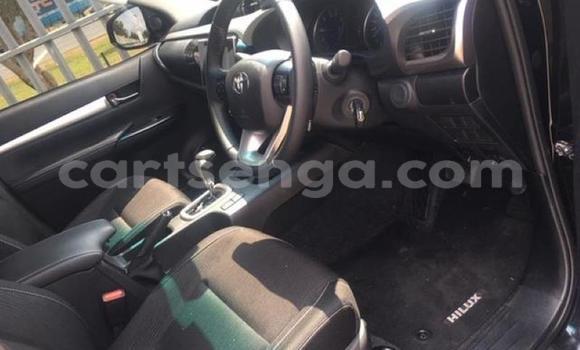 Buy Used Toyota Hilux Silver Car in Manzini in Manzini Buy Used Toyota Hilux Silver Car in Manzini in Manzini