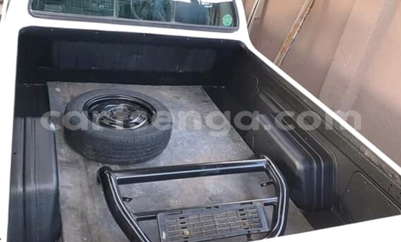 Buy Used Ford Bronco White Car in Manzini in Manzini Buy Used Ford Bronco White Car in Manzini in Manzini