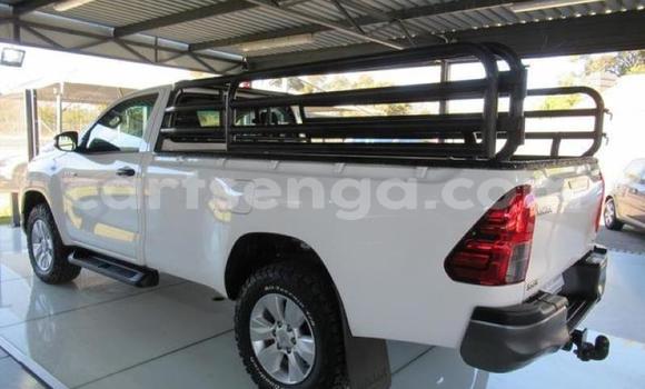 Acheter Occasion Voiture Toyota Hilux Blanc à Ezulwini, Hhohho Acheter Occasion Voiture Toyota Hilux Blanc à Ezulwini, Hhohho
