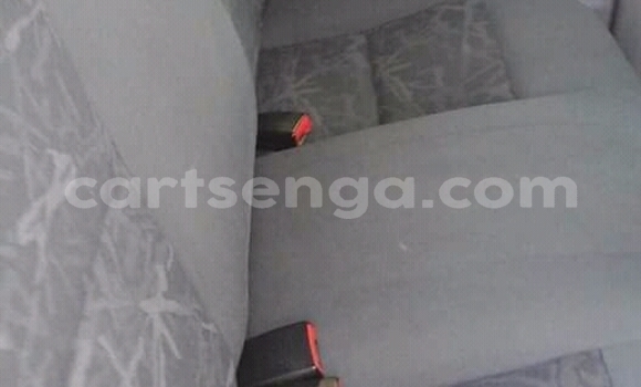 Buy Used Isuzu KB White Car in Mondi in Hhohho Buy Used Isuzu KB White Car in Mondi in Hhohho