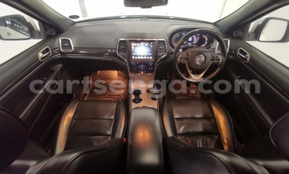 Acheter Occasion Voiture Jeep Grand Cherokee Blanc à Ezulwini, Hhohho Acheter Occasion Voiture Jeep Grand Cherokee Blanc à Ezulwini, Hhohho