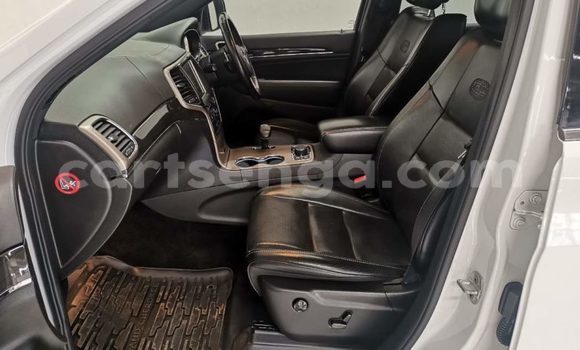 Acheter Occasion Voiture Jeep Grand Cherokee Blanc à Ezulwini, Hhohho Acheter Occasion Voiture Jeep Grand Cherokee Blanc à Ezulwini, Hhohho
