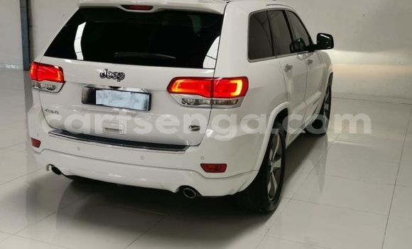 Acheter Occasion Voiture Jeep Grand Cherokee Blanc à Ezulwini, Hhohho Acheter Occasion Voiture Jeep Grand Cherokee Blanc à Ezulwini, Hhohho
