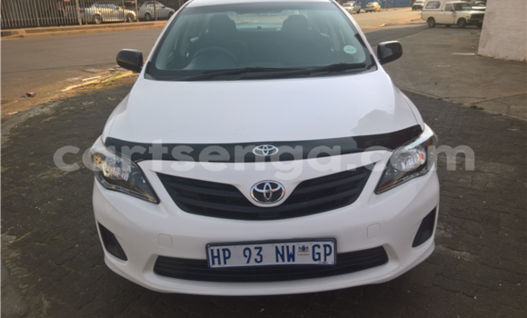 Nunua Ilio tumika Toyota Corolla White Gari ndani ya Mbabane nchini Manzini Nunua Ilio tumika Toyota Corolla White Gari ndani ya Mbabane nchini Manzini