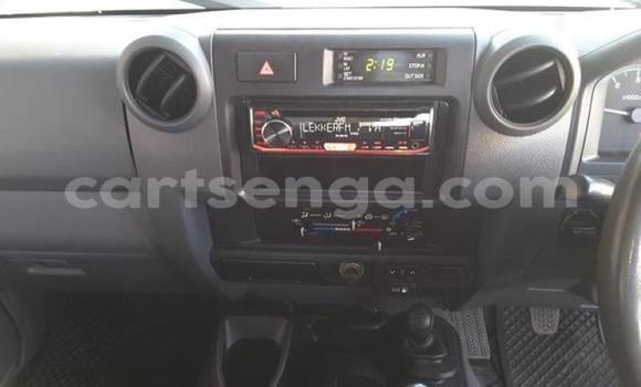 Acheter Occasion Voiture Toyota Land Cruiser Gris à Ezulwini, Hhohho Acheter Occasion Voiture Toyota Land Cruiser Gris à Ezulwini, Hhohho