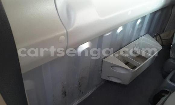 Acheter Occasion Voiture Toyota Land Cruiser Gris à Ezulwini, Hhohho Acheter Occasion Voiture Toyota Land Cruiser Gris à Ezulwini, Hhohho