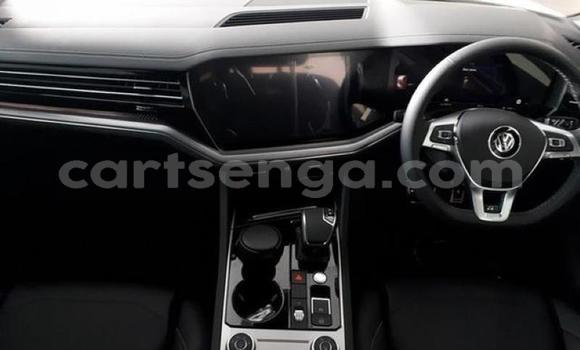Buy Used Volkswagen Touareg White Car in Manzini in Manzini Buy Used Volkswagen Touareg White Car in Manzini in Manzini