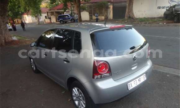 Nunua Ilio tumika Volkswagen Polo Silver Gari ndani ya Bulembu nchini Hhohho Nunua Ilio tumika Volkswagen Polo Silver Gari ndani ya Bulembu nchini Hhohho