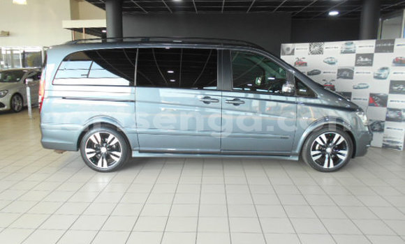 Nunua Ilio tumika Mercedes‒Benz Viano Blue Gari ndani ya Bulembu nchini Hhohho Nunua Ilio tumika Mercedes‒Benz Viano Blue Gari ndani ya Bulembu nchini Hhohho