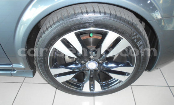 Nunua Ilio tumika Mercedes‒Benz Viano Blue Gari ndani ya Bulembu nchini Hhohho Nunua Ilio tumika Mercedes‒Benz Viano Blue Gari ndani ya Bulembu nchini Hhohho