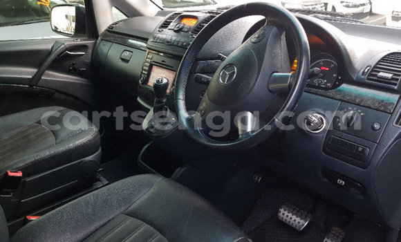 Nunua Ilio tumika Mercedes‒Benz Viano Silver Gari ndani ya Big Bend nchini Lubombo Nunua Ilio tumika Mercedes‒Benz Viano Silver Gari ndani ya Big Bend nchini Lubombo