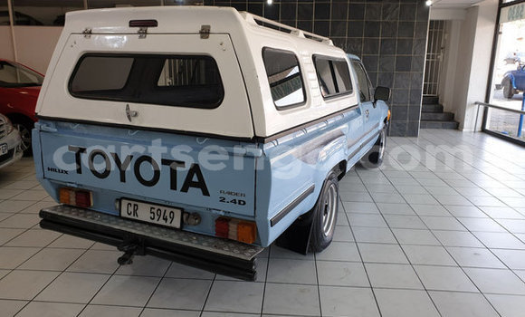 Acheter Occasion Voiture Toyota Hilux Bleu à Hlatikulu, Shiselweni District Acheter Occasion Voiture Toyota Hilux Bleu à Hlatikulu, Shiselweni District