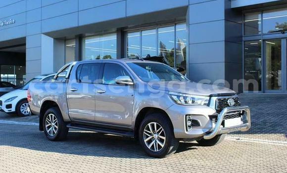 Nunua Ilio tumika Toyota Hilux Silver Gari ndani ya Big Bend nchini Lubombo Nunua Ilio tumika Toyota Hilux Silver Gari ndani ya Big Bend nchini Lubombo