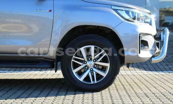 Nunua Ilio tumika Toyota Hilux Silver Gari ndani ya Big Bend nchini Lubombo Nunua Ilio tumika Toyota Hilux Silver Gari ndani ya Big Bend nchini Lubombo