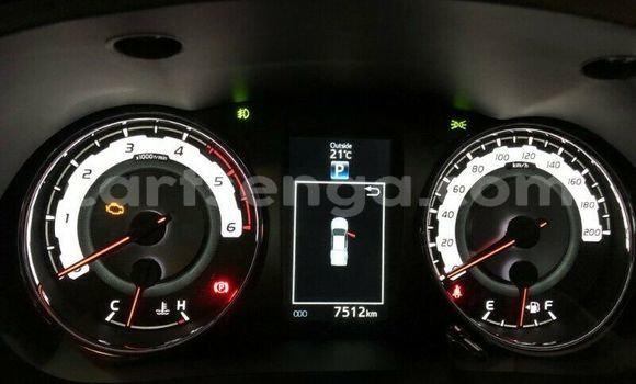 Nunua Ilio tumika Toyota Hilux White Gari ndani ya Big Bend nchini Lubombo Nunua Ilio tumika Toyota Hilux White Gari ndani ya Big Bend nchini Lubombo