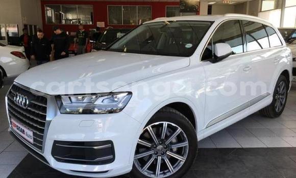 Buy Used Audi Q7 White Car in Bhunya in Manzini Buy Used Audi Q7 White Car in Bhunya in Manzini