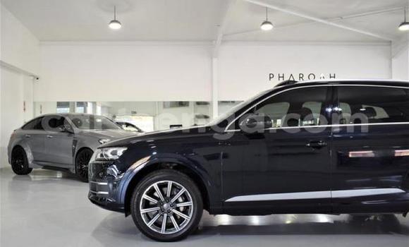 Nunua Ilio tumika Audi Q7 Black Gari ndani ya Big Bend nchini Lubombo Nunua Ilio tumika Audi Q7 Black Gari ndani ya Big Bend nchini Lubombo