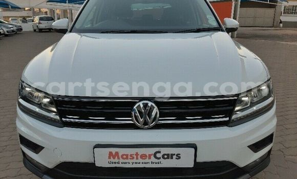 Buy Used Volkswagen Tiguan White Car in Big Bend in Lubombo Buy Used Volkswagen Tiguan White Car in Big Bend in Lubombo