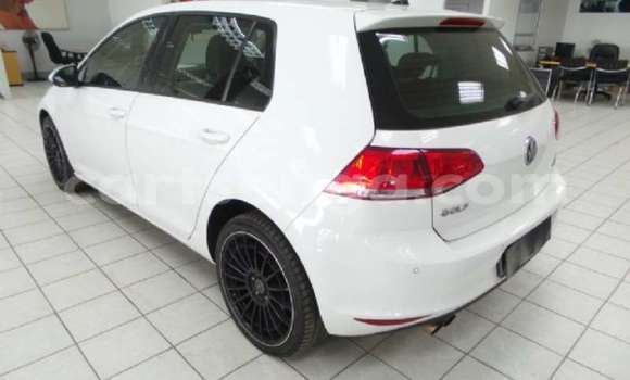 Nunua Ilio tumika Volkswagen Golf White Gari ndani ya Manzini nchini Manzini Nunua Ilio tumika Volkswagen Golf White Gari ndani ya Manzini nchini Manzini