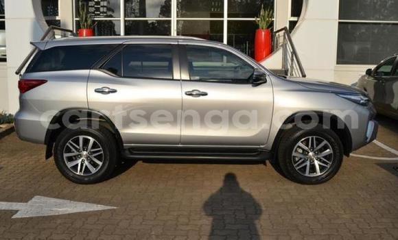 Buy Used Toyota Hilux Silver Car in Manzini in Manzini Buy Used Toyota Hilux Silver Car in Manzini in Manzini