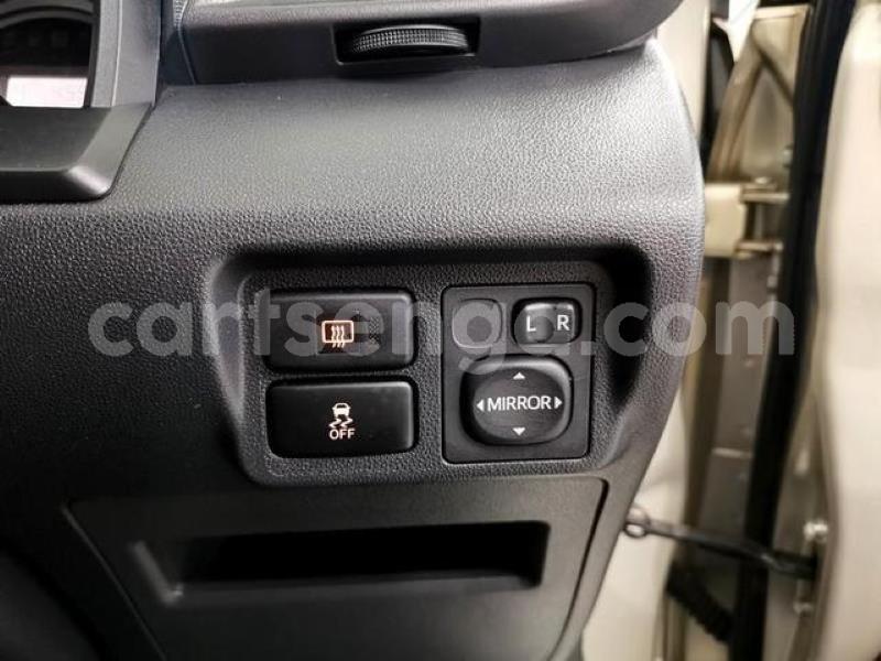 Big with watermark crop800x600 10 