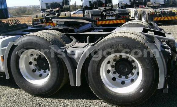 Buy Used Iveco Trakker 440 Blue Truck in Big Bend in Lubombo District Buy Used Iveco Trakker 440 Blue Truck in Big Bend in Lubombo District