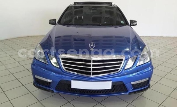 Buy Used Mercedes‒Benz E–Class Blue Car in Mbabane in Manzini Buy Used Mercedes‒Benz E–Class Blue Car in Mbabane in Manzini