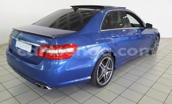 Buy Used Mercedes‒Benz E–Class Blue Car in Mbabane in Manzini Buy Used Mercedes‒Benz E–Class Blue Car in Mbabane in Manzini