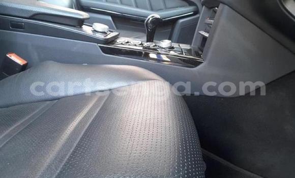 Buy Used Mercedes‒Benz E–Class Blue Car in Mbabane in Manzini Buy Used Mercedes‒Benz E–Class Blue Car in Mbabane in Manzini