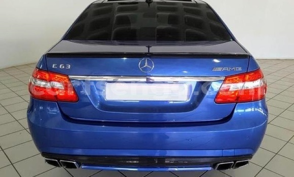 Buy Used Mercedes‒Benz E–Class Blue Car in Mbabane in Manzini Buy Used Mercedes‒Benz E–Class Blue Car in Mbabane in Manzini