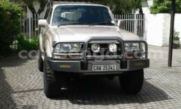 Nunua Ilio tumika Toyota Land Cruiser Prado Other Gari ndani ya Ezulwini nchini Hhohho Nunua Ilio tumika Toyota Land Cruiser Prado Other Gari ndani ya Ezulwini nchini Hhohho